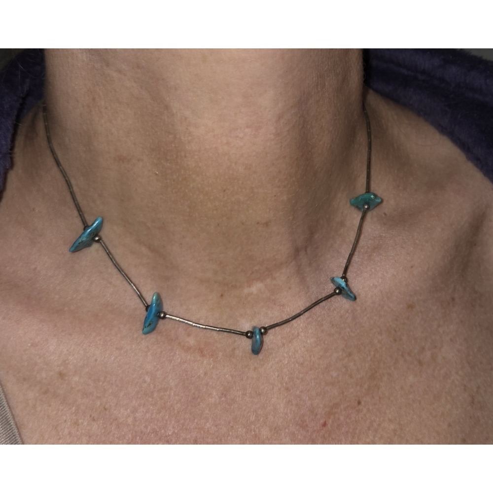 Vintage Silver Tone And Turquoise Necklace. Boho. Liquid Silver Necklace. 15 in